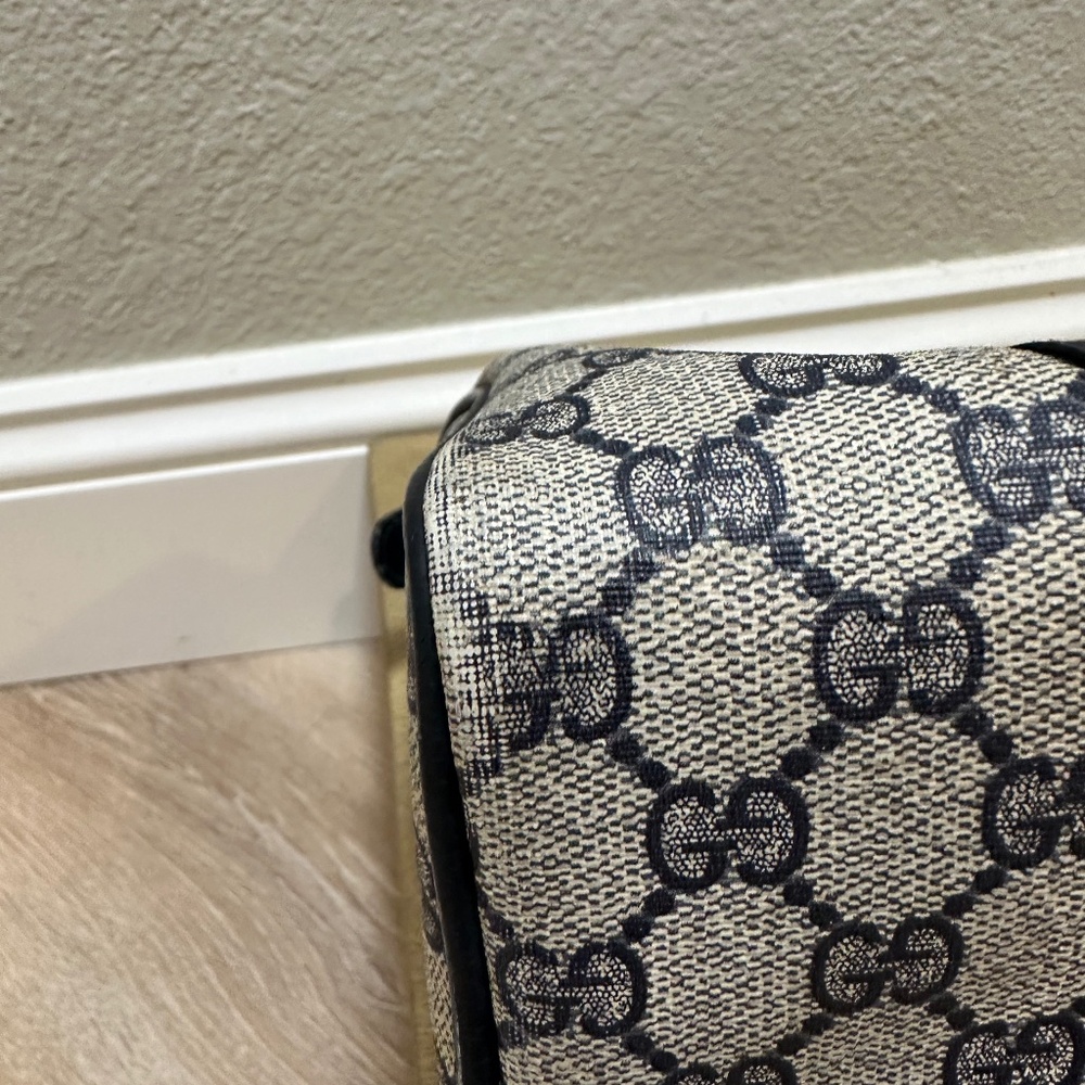 Gucci Vintage Boston Bag - Picture 10 of 17